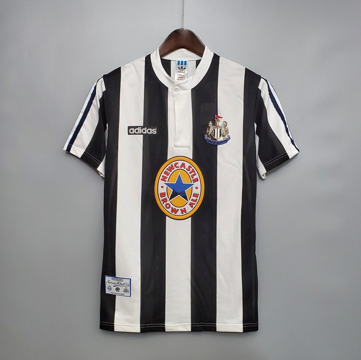NEWCASTLE HOME 95/97 MAN (RETRO)