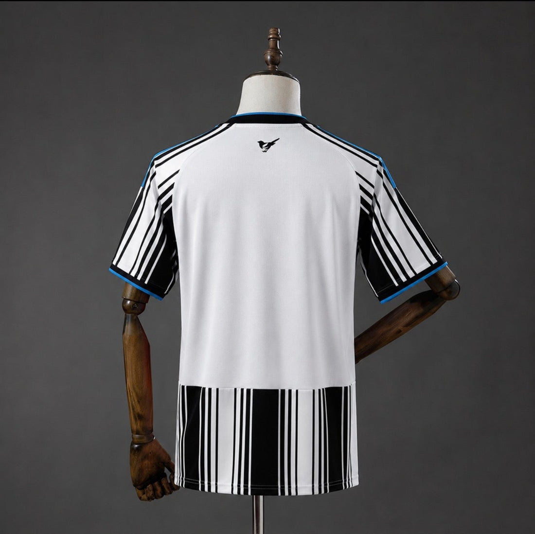 NEWCASTLE HOME 26/27 MAN