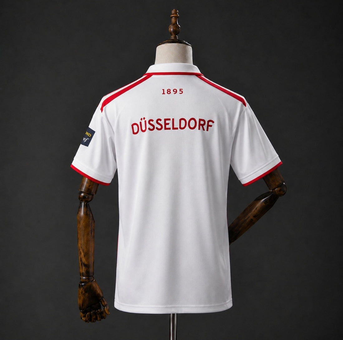 FORTUNA DÜSSELDORF THIRD 26/27 MAN