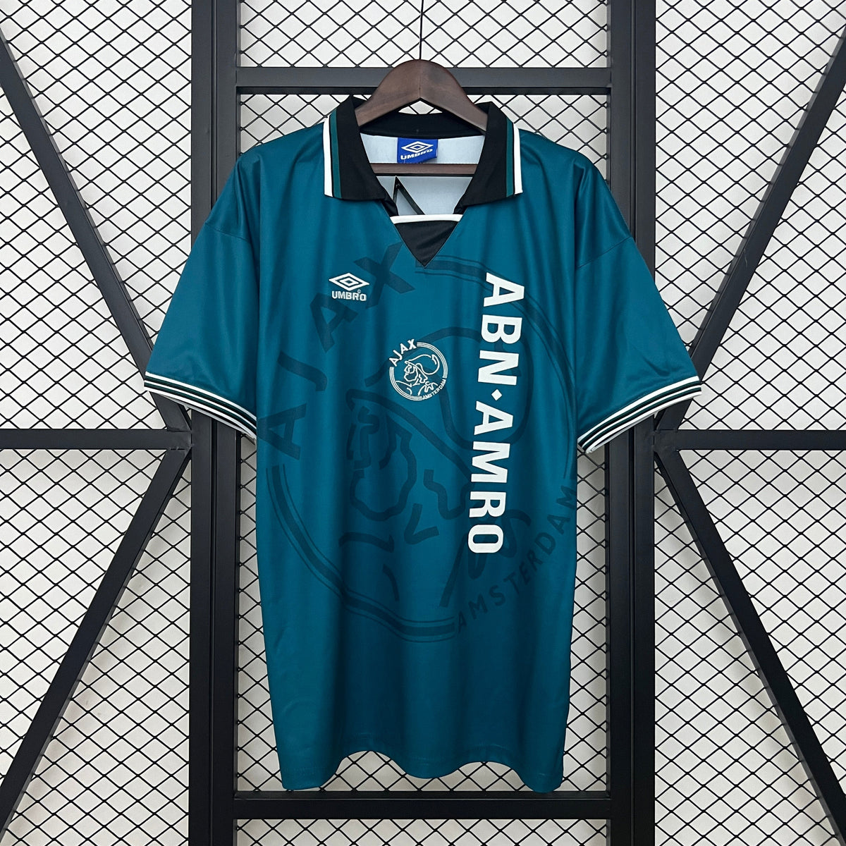 AJAX III 95/96 MAN (RETRO)