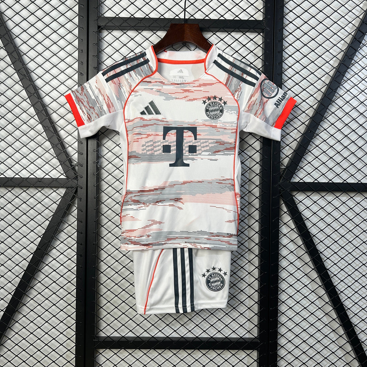 BAYERN MUNICH II 25/26 KID SET