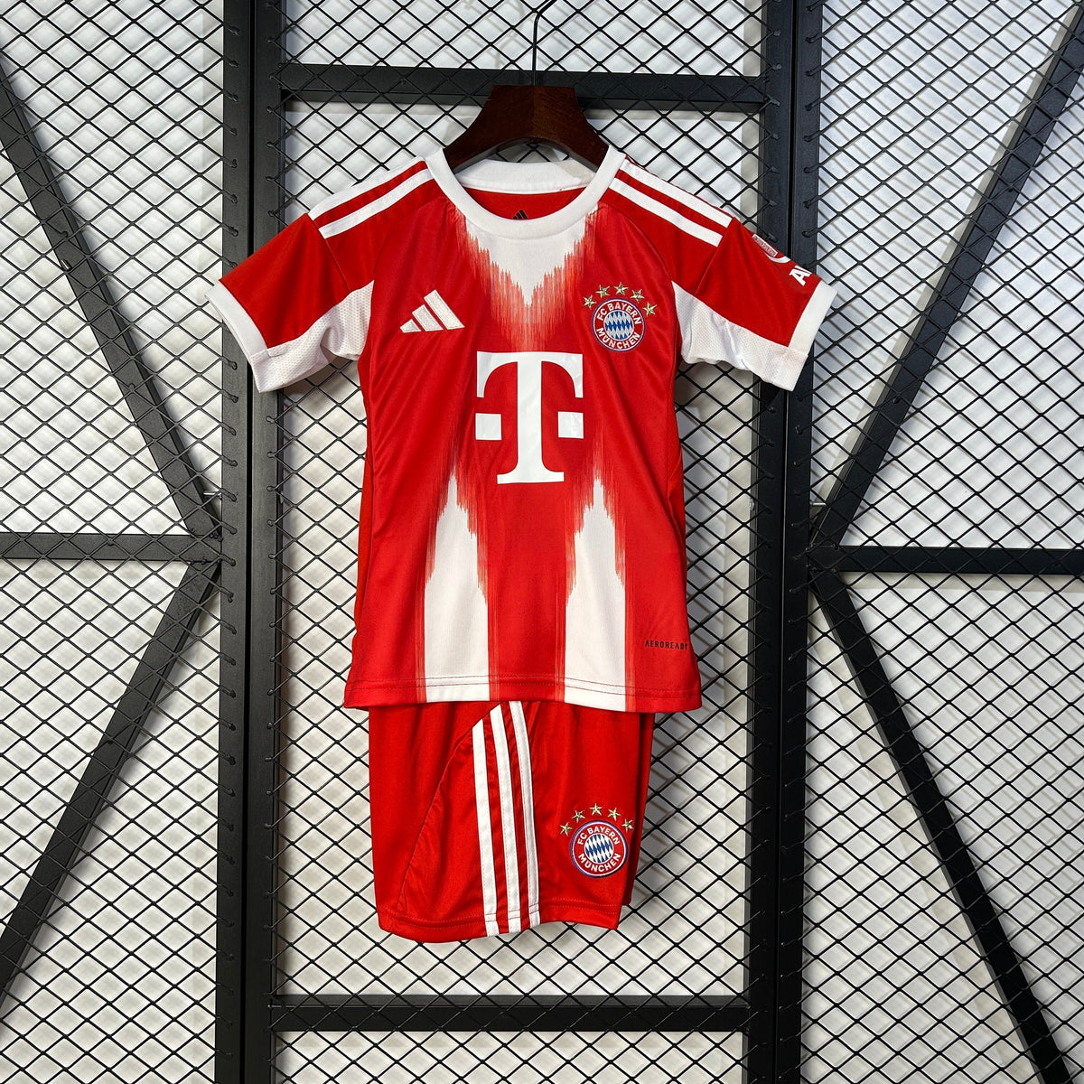 BAYERN MUNICH I 25/26 KID SET