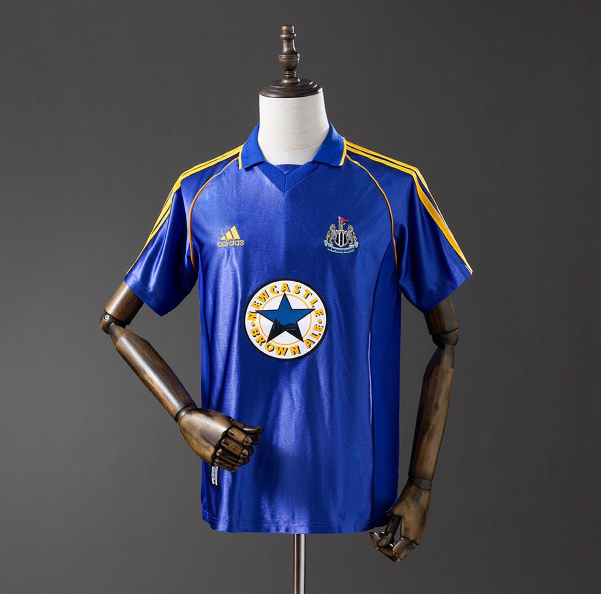 NEWCASTLE AWAY 98/99 MAN (RETRO)
