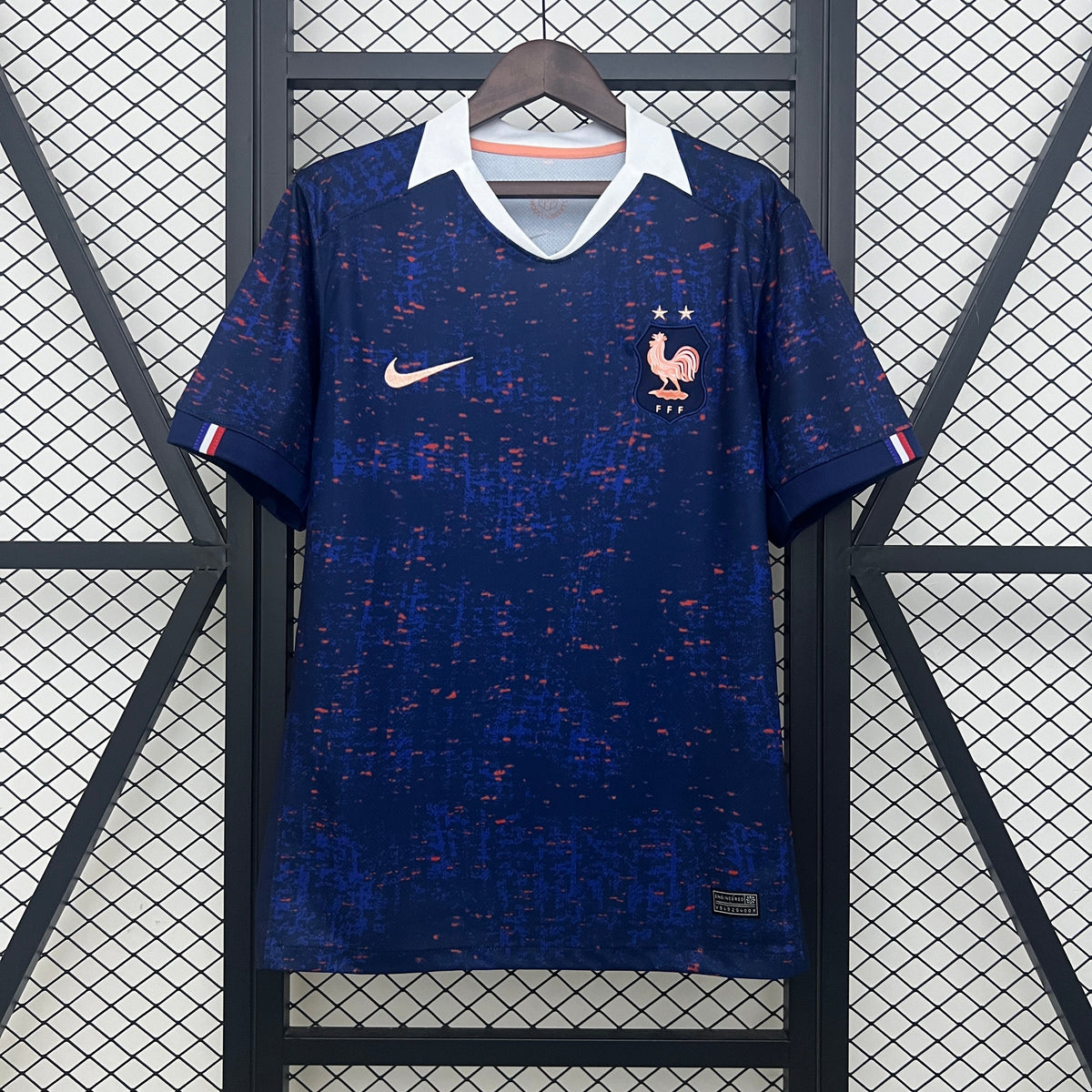 FRANCE I 2025 MAN