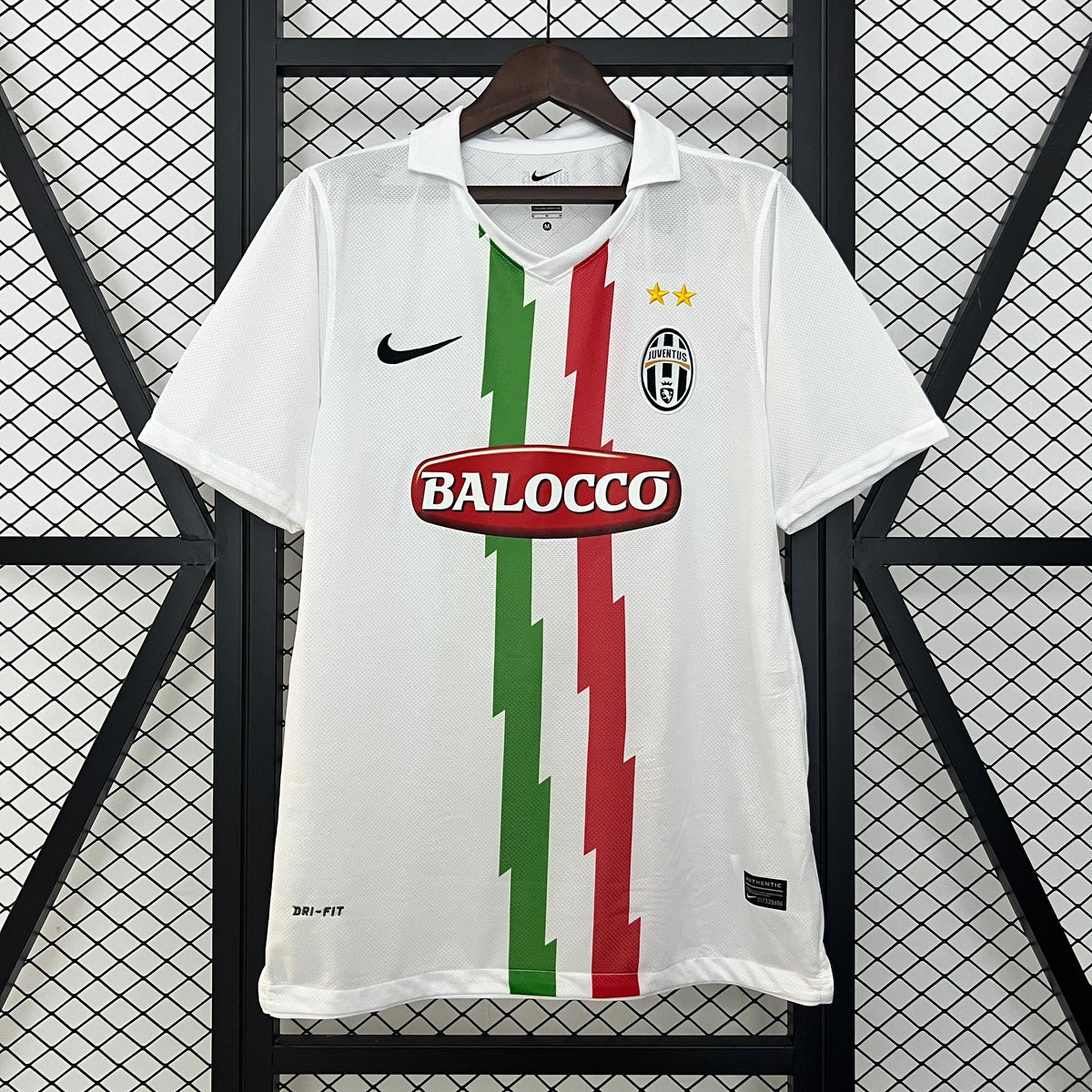 JUVENTUS I 10/11 MAN (RETRO)