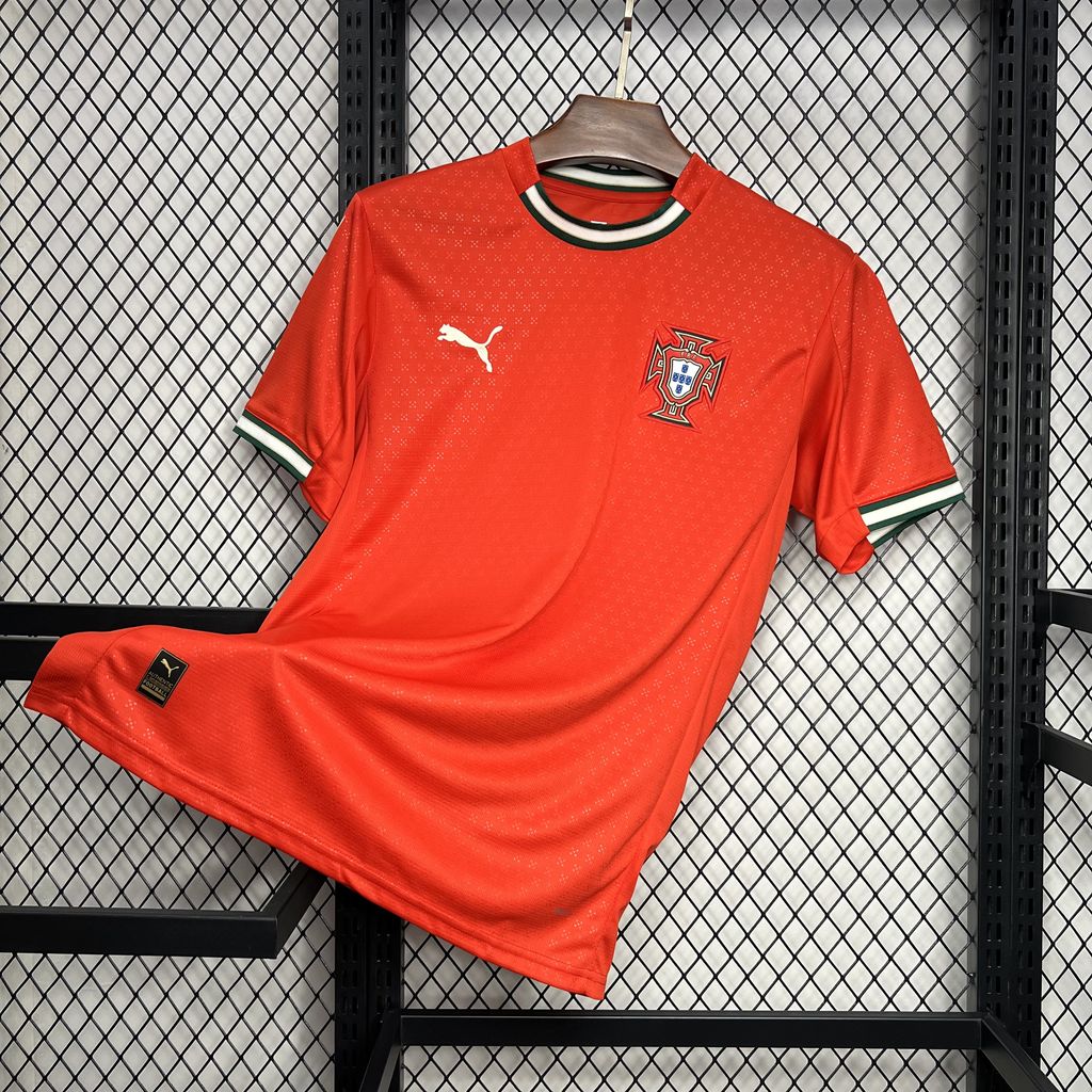 PORTUGAL I 2O25 MAN