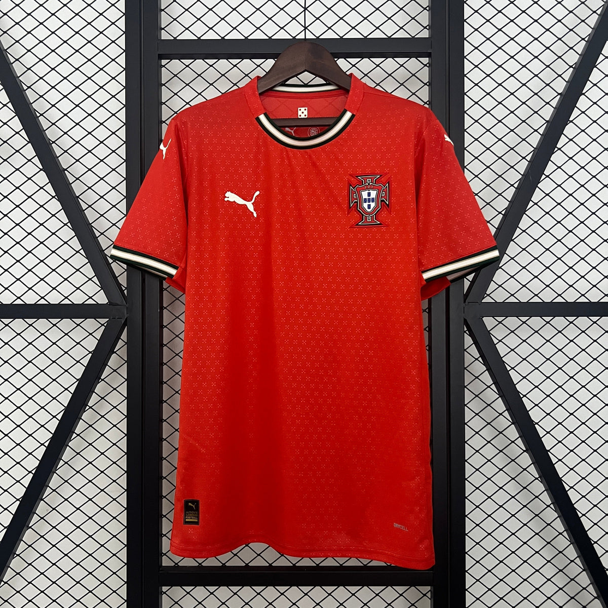PORTUGAL I 2025 MAN