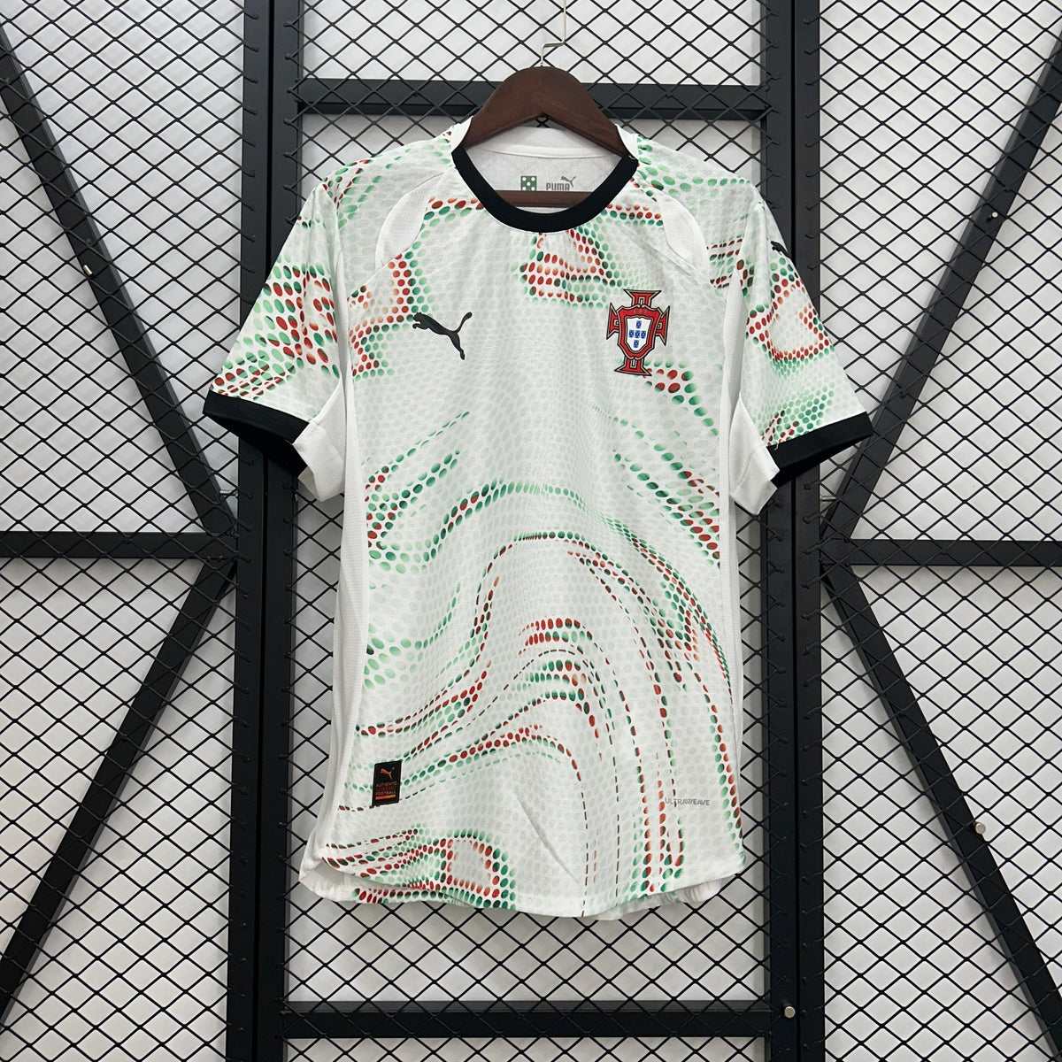 PORTUGAL II 2O25 MAN