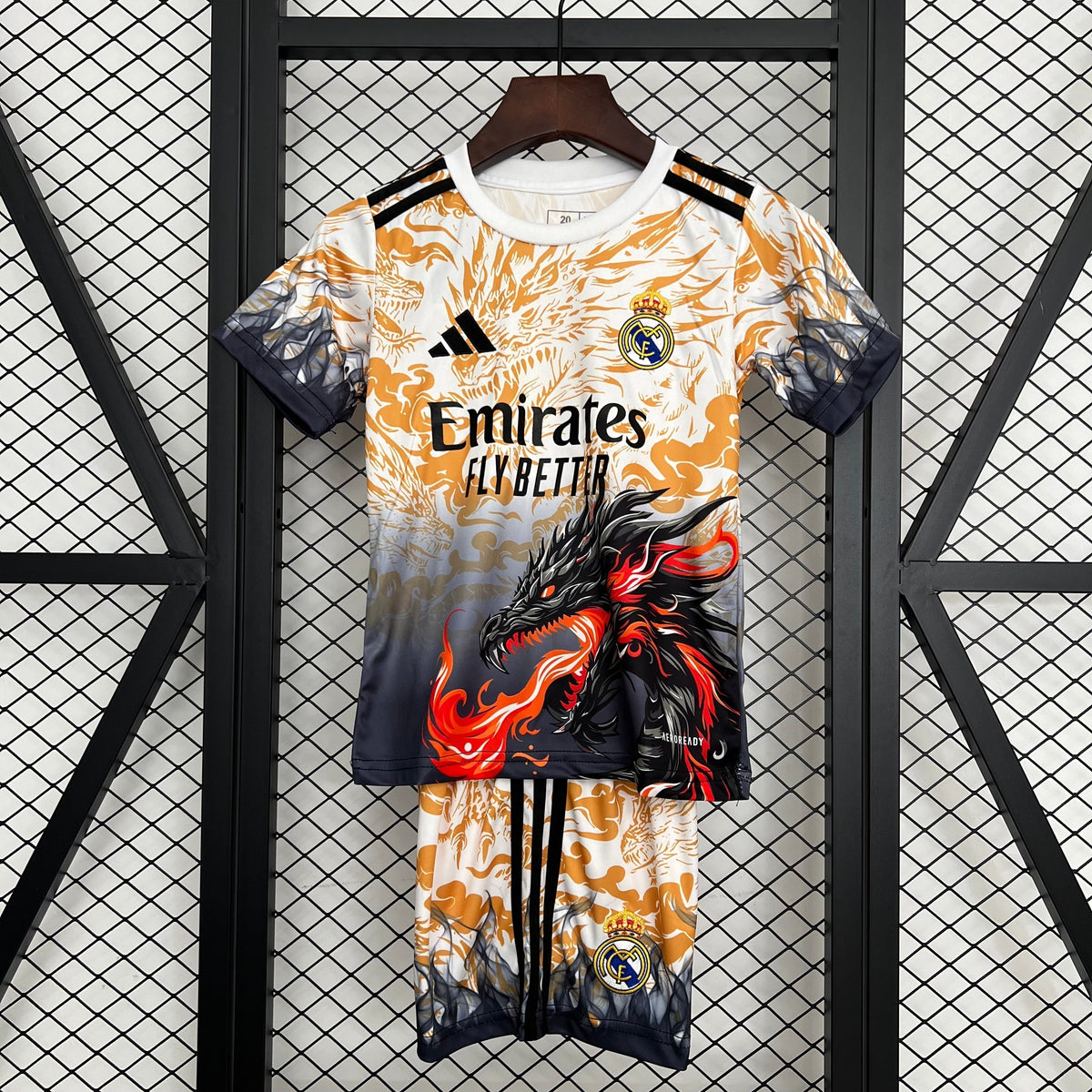 REAL MADRID SPECIAL EDITION I 25/26 KID SET