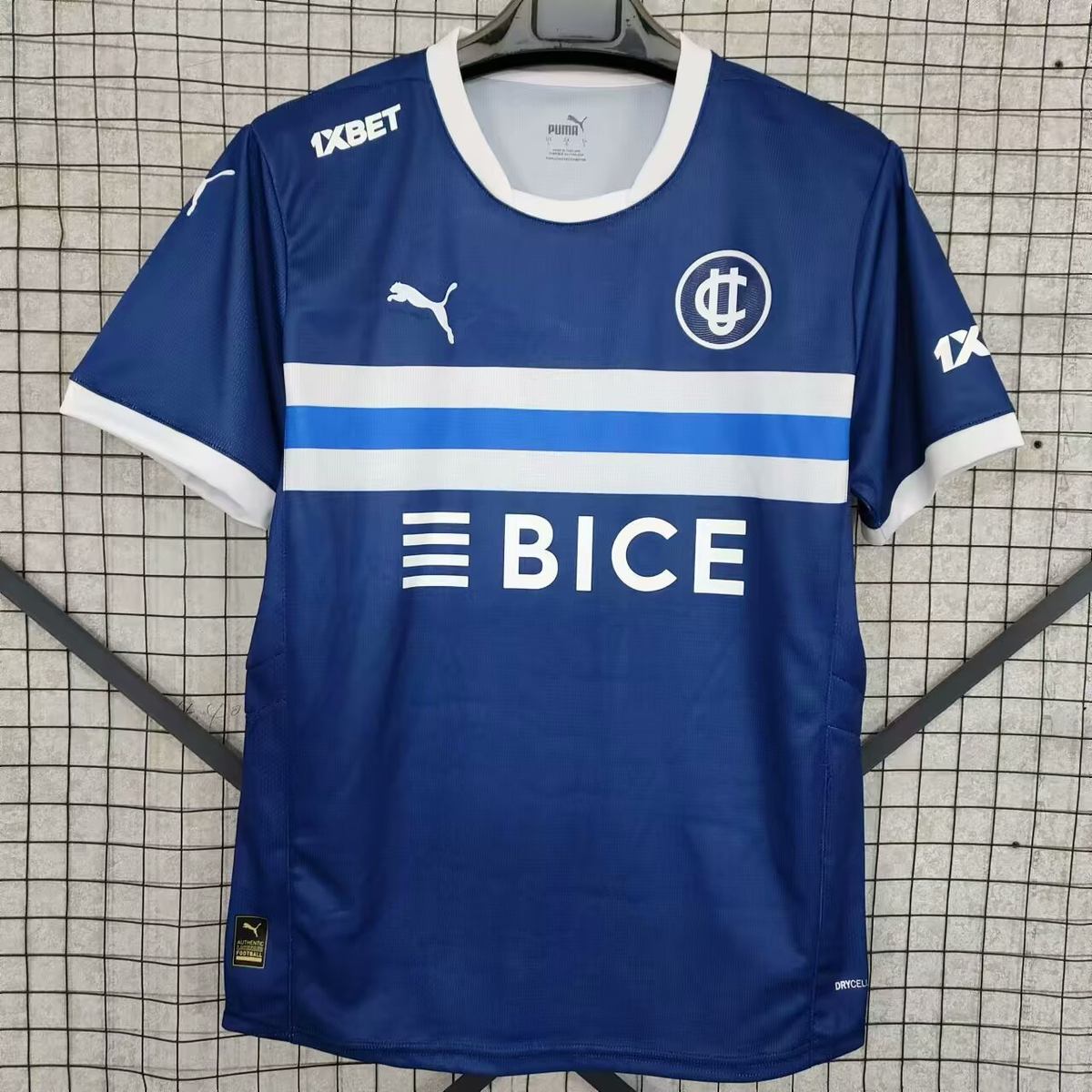 UNIVERSIDAD CATÓLICA II 2025 MAN