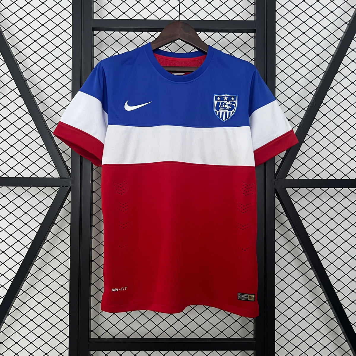 USA II 2004 MAN (RETRO)