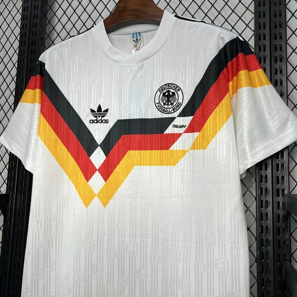 GERMANY HOME 1990 MAN (RETRO)