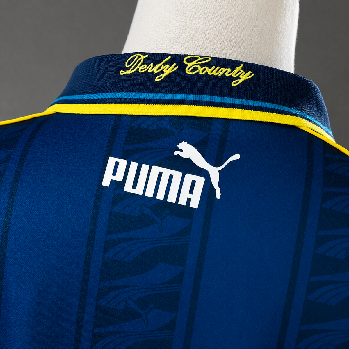 DERBY COUNTY AWAY 95/96 MAN (RETRO)